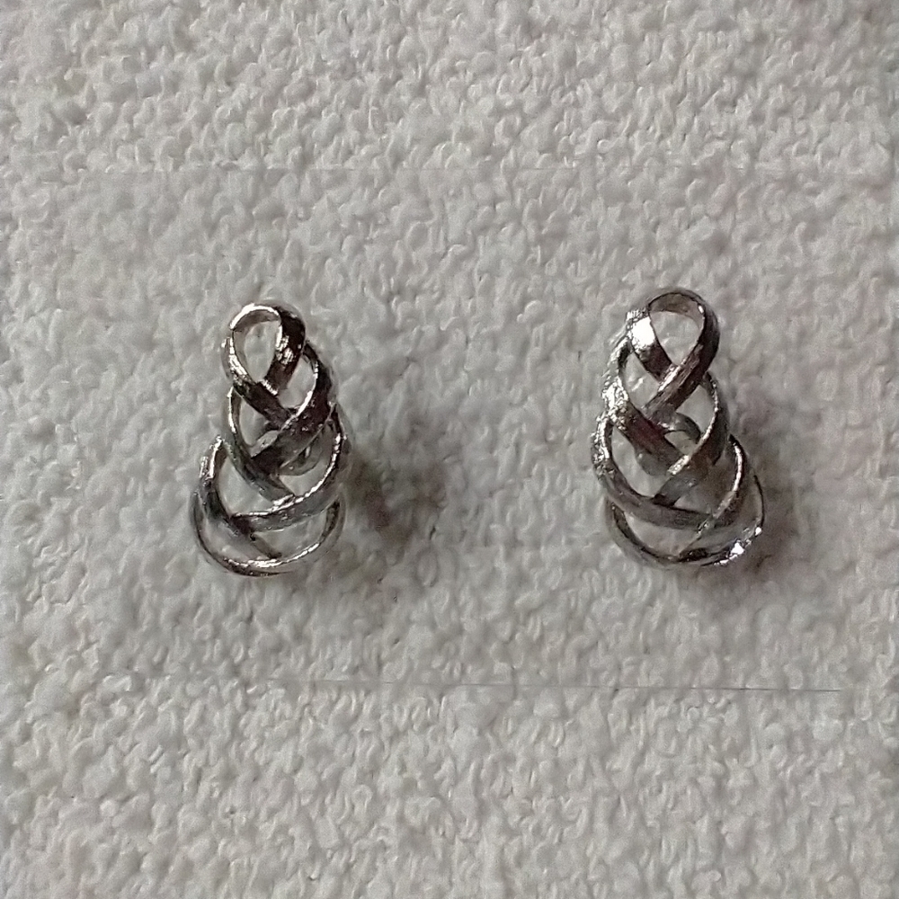 Silvertone post knot earrings